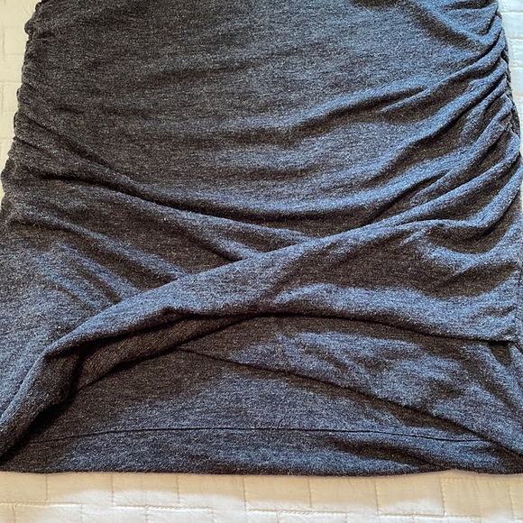 Banana Republic Stretch Mini Skirt - Picture 3 of 6